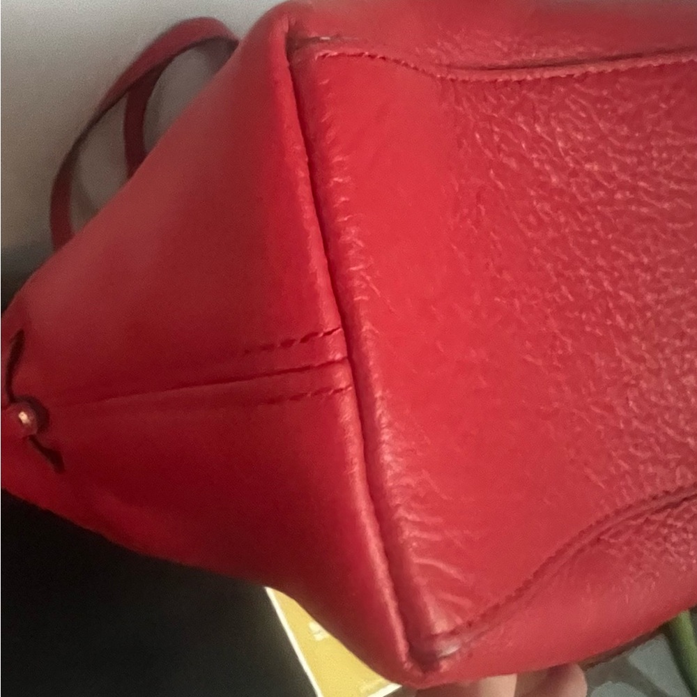 Michael Kors NWOT Lenox Pebble Crimson Red Leather Large Tote Bag - Picture 12 of 12